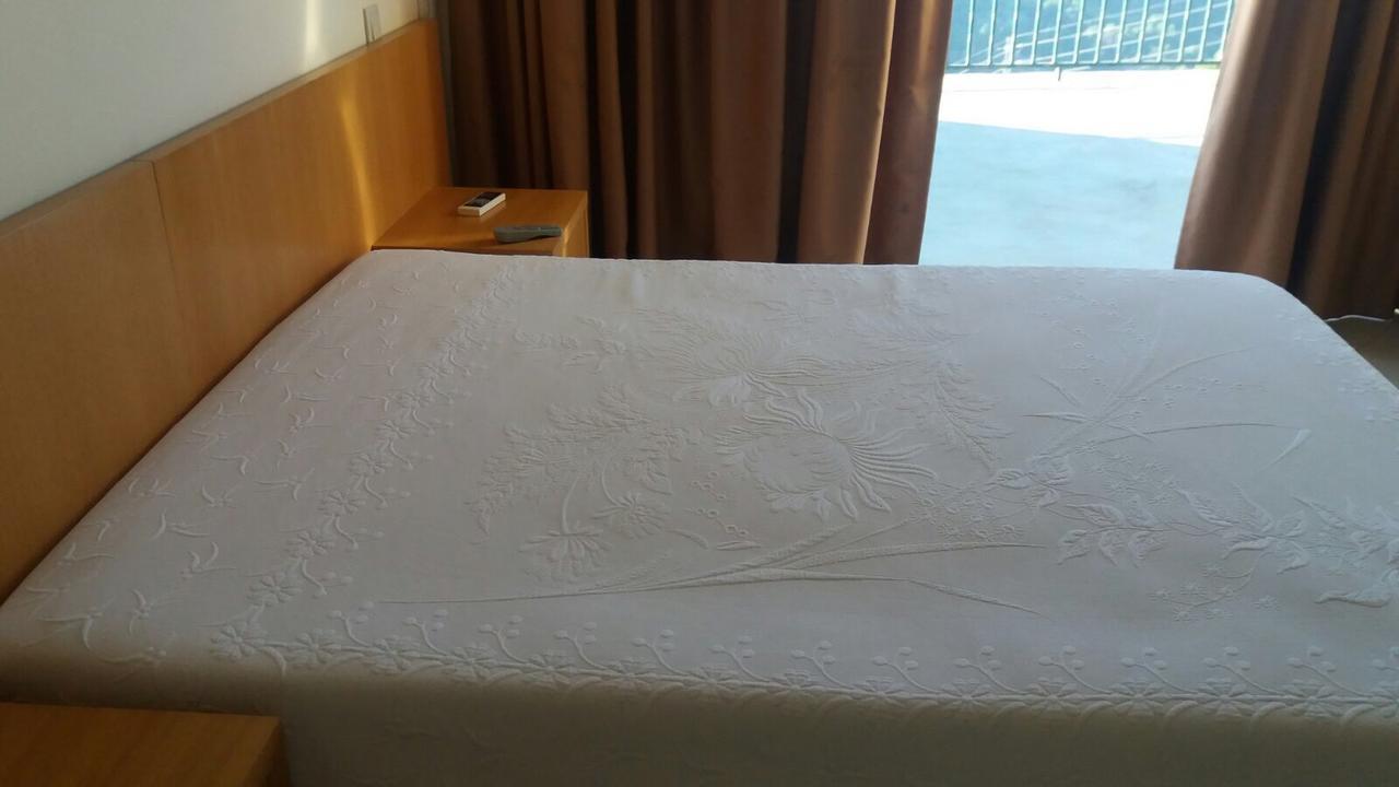 Bed and Breakfast Refugio Do Geres Alamela Экстерьер фото